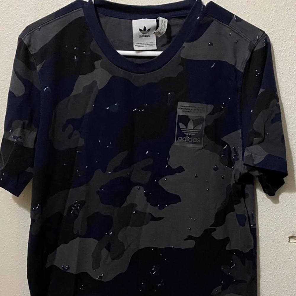 Men’s Adidas Tee Shirt